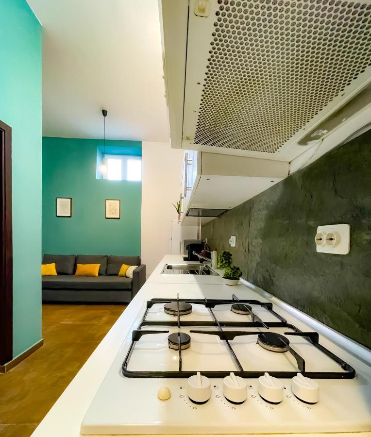 Cool Flat In The Heart Of Bucharest'S Fun And History Apartment Exterior photo